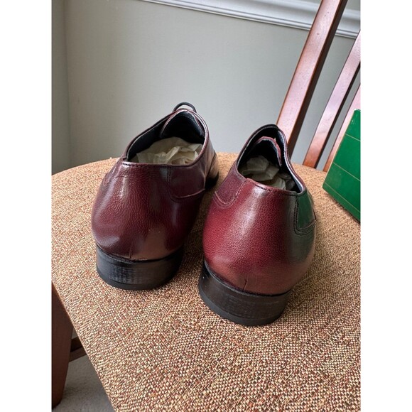 Vintage Botany Club men’s 9,5 Leather Sole Cap Toe Oxford